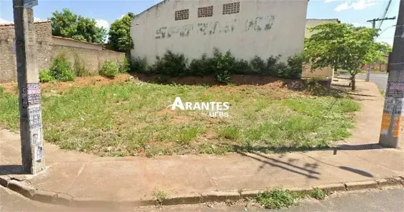 Lote/Terreno à venda, 304m² no Mansour, Uberlândia