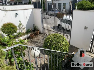 Sobrado com 3 Quartos à venda, 330m² no Água Rasa, São Paulo