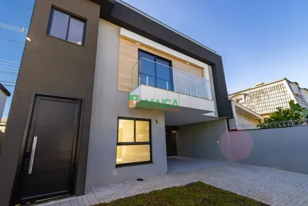 Sobrado com 3 Quartos à venda, 236m² no Cajuru, Curitiba