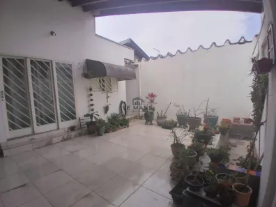Casa com 4 Quartos à venda, 145m² no CECAP, Piracicaba