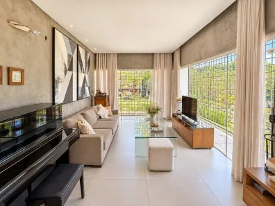 Fazenda/Sítio com 3 Quartos para venda ou aluguel, 160m² no Setor de Mansões do Lago Norte, Brasília