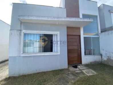 Casa com 2 Quartos à venda, 80m² no Maria Turri, Rio das Ostras