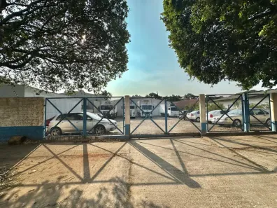 para alugar, 530m² no Zona 05, Maringá