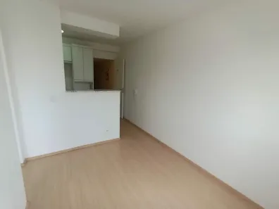 Apartamento com 2 Quartos para alugar, 35m² no Cambuci, São Paulo