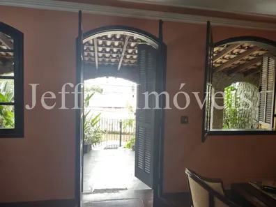 Casa com 4 Quartos à venda, 360m² no Jardim Belvedere, Volta Redonda