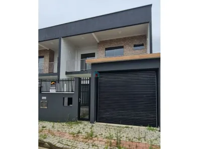 Sobrado com 3 Quartos à venda, 136m² no Itajuba, Barra Velha