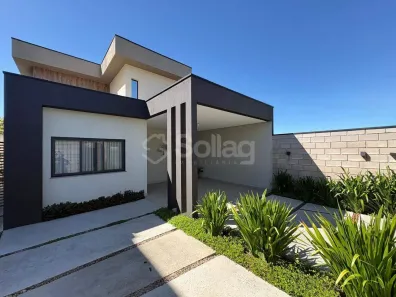 Casa com 3 Quartos à venda, 131m² no Pinheirinho, Vinhedo