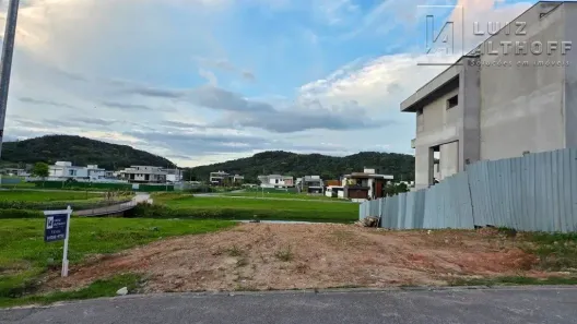Lote/Terreno à venda, 303m² no Pedra Branca, Palhoça