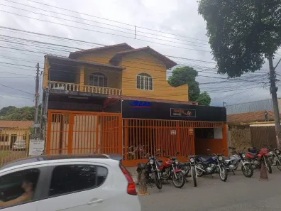 Prédio Comercial com 3 Quartos à venda, 337m² no Araguaia, Belo Horizonte