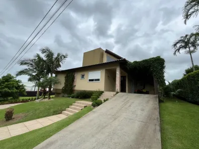 Casa com 3 Quartos à venda, 267m² no Primeira Linha, Criciúma