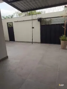Casa com 2 Quartos à venda, 120m² no Cidade Jardim, Uberlândia