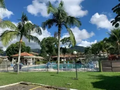 Casa com 4 Quartos para alugar, 400m² no Vargem Grande, Rio de Janeiro