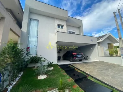 Casa com 3 Quartos à venda, 230m² no Piracangaguá, Taubaté
