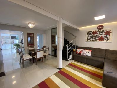 Casa de Condomínio com 3 Quartos à venda, 102m² no Jardim Shangai, Jundiaí