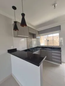 Casa com 2 Quartos à venda, 48m² no Jardim Nenê Gomes, Uberaba