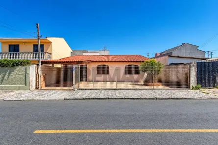 Casa com 5 Quartos à venda, 220m² no Cajuru, Curitiba