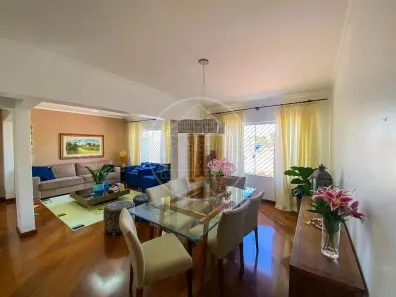 Sobrado com 3 Quartos à venda, 200m² no Cidade Dutra, São Paulo