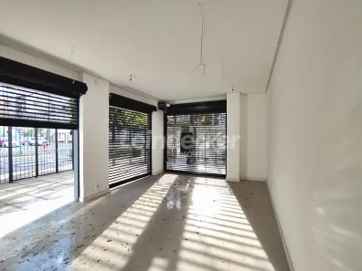 Ponto Comercial para alugar, 29m² no Menino Deus, Porto Alegre