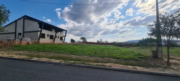 Lote/Terreno à venda, 1000m² no RESIDENCIAL VILLAGE IPANEMA 2, Araçoiaba da Serra