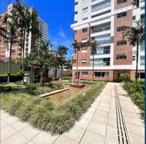 Apartamento com 2 Quartos à venda, 81m² no Cambuí, Campinas