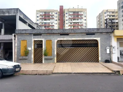 Casa com 3 Quartos à venda, 295m² no Flores, Manaus