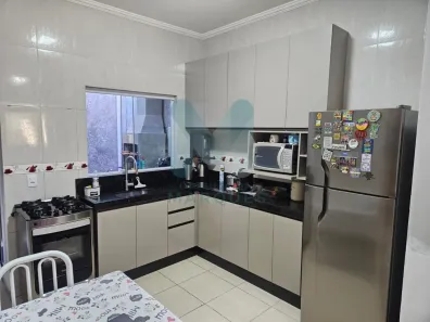 Casa com 2 Quartos à venda, 55m² no Jardim Panorama, Caçapava