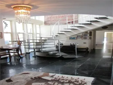 Sobrado com 4 Quartos à venda, 322m² no Sumaré, São Paulo