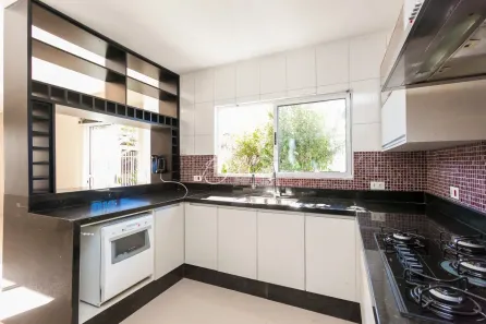 Casa com 3 Quartos à venda, 327m² no Capão da Imbuia, Curitiba