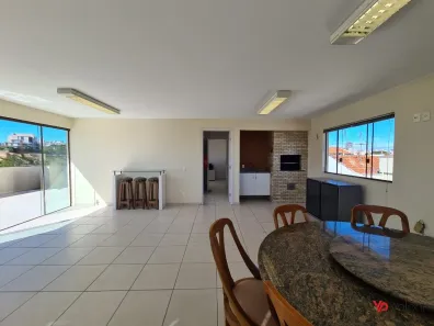 Prédio Comercial para alugar, 466m² no Seminário, Curitiba