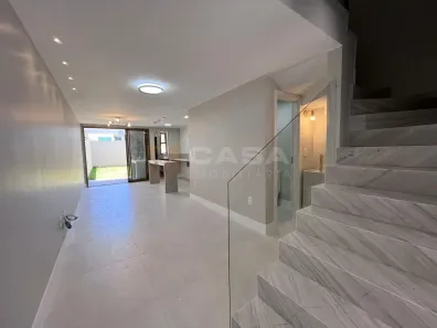 Sobrado com 3 Quartos à venda, 133m² no Morada de Laranjeiras, Serra