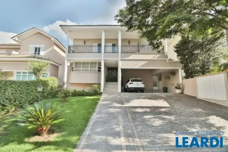 Sobrado com 4 Quartos à venda, 380m² no Alphaville Conde II, Barueri
