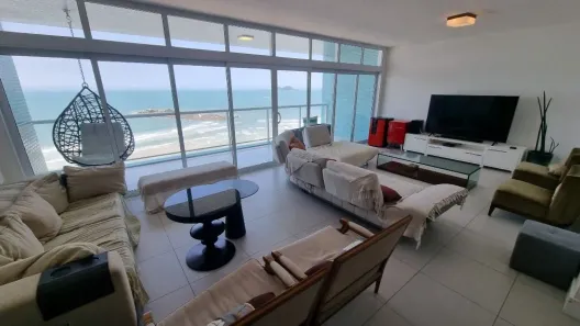 Apartamento com 4 Quartos à venda, 190m² no Pitangueiras, Guarujá