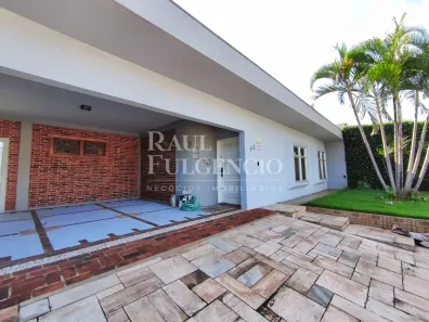 Casa com 3 Quartos para alugar, 240m² no Nossa Senhora de Lourdes, Londrina