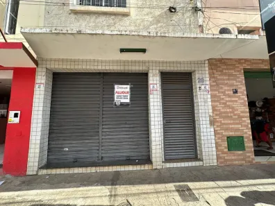 Ponto Comercial para alugar, 110m² no Centro, Montes Claros