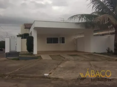 Casa com 3 Quartos para alugar, 150m² no Parque Fehr, São Carlos