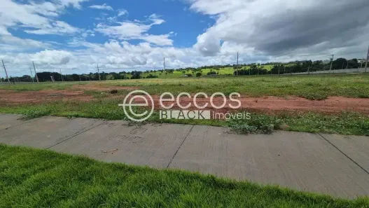 Lote/Terreno à venda, 250m² no Recreio dos Bandeirantes, Uberaba
