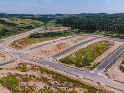 Lote/Terreno à venda, 200m² no Vila das Flores, São José dos Campos