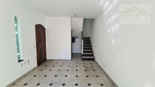 Casa com 3 Quartos para venda ou aluguel, 171m² no Jardim Namba, São Paulo