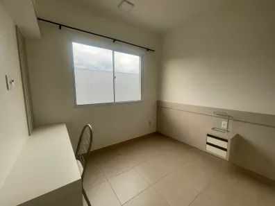 Apartamento com 2 Quartos para alugar, 45m² no Ponta Negra, Manaus