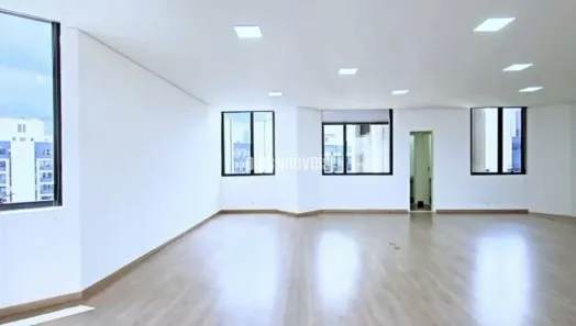 Sala Comercial à venda, 204m² no Cidade Monções, São Paulo