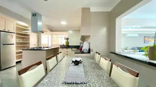 Apartamento com 3 Quartos à venda, 140m² no Pitangueiras, Guarujá