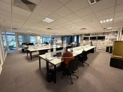 Sala Comercial para alugar, 471m² no Vila Nova Conceição, São Paulo