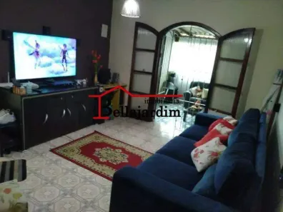 Sobrado com 3 Quartos à venda, 126m² no Sítio dos Vianas, Santo André