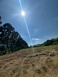 Lote/Terreno à venda, 1000m² no Jardim Tres Lagoinhas, Mairinque