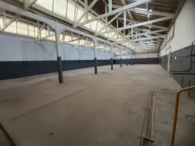 Prédio Comercial à venda, 2880m² no Santo Antônio, São Caetano do Sul