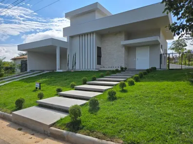 Fazenda/Sítio com 4 Quartos à venda, 276m² no Almeida, Jaboticatubas