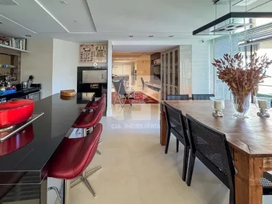 Apartamento com 3 Quartos à venda, 310m² no Centro, Florianópolis