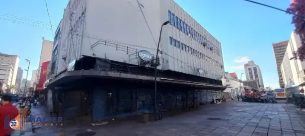 Prédio Comercial com 3 Quartos para alugar, 1701m² no Centro Histórico, Porto Alegre