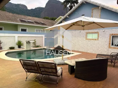 Casa com 3 Quartos à venda, 271m² no Jacarepaguá, Rio de Janeiro