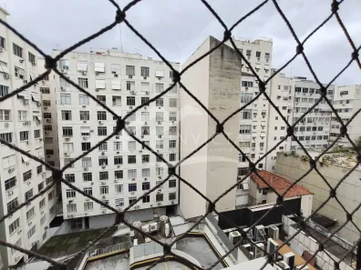 Apartamento com 2 Quartos à venda, 61m² no Copacabana, Rio de Janeiro